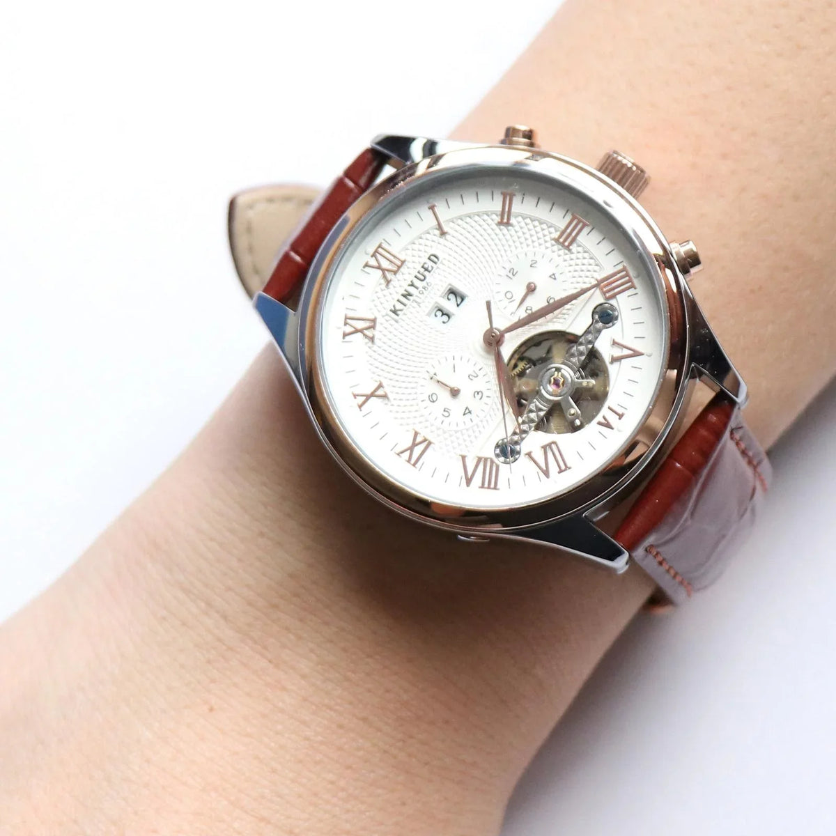 Luxury Men Chronograph Leather Strap Watch Luxury Waterproof Calendar Watch Brown